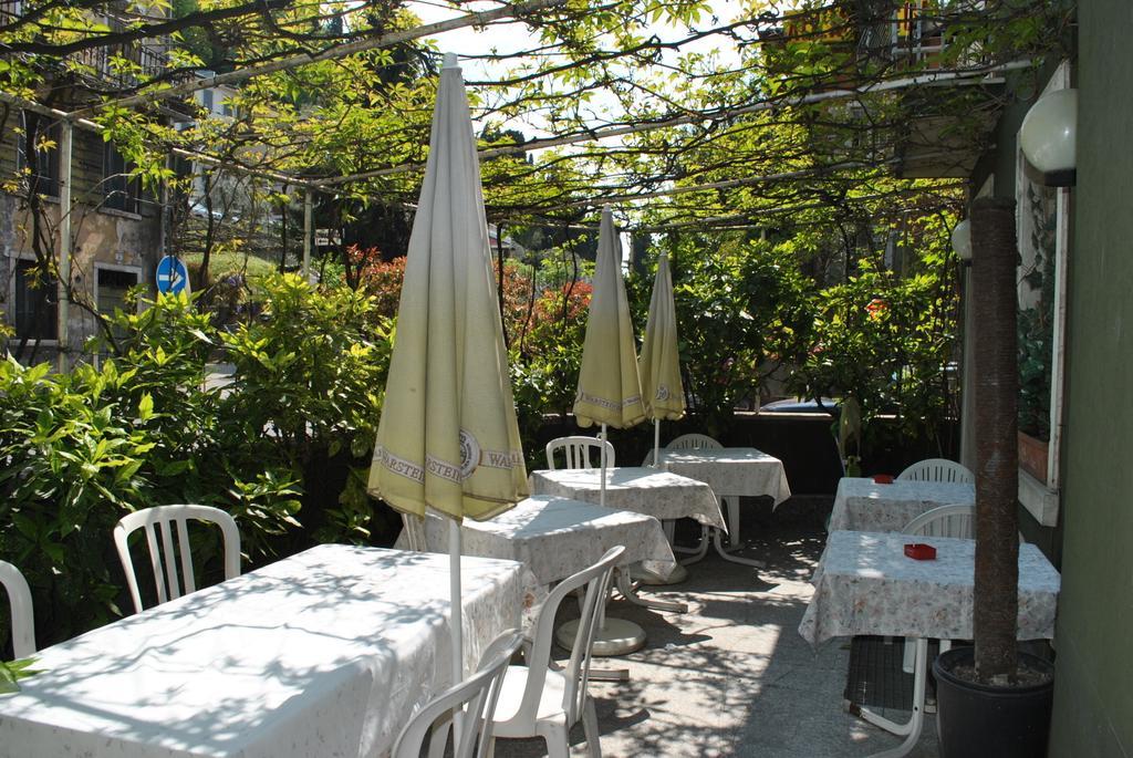 Albergo Alla Rocca การ์ดา ภายนอก รูปภาพ